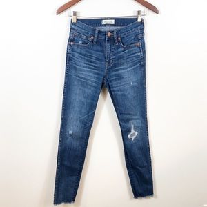 MADEWELL 9” High Rise Skinny Distressed Raw Hem 24